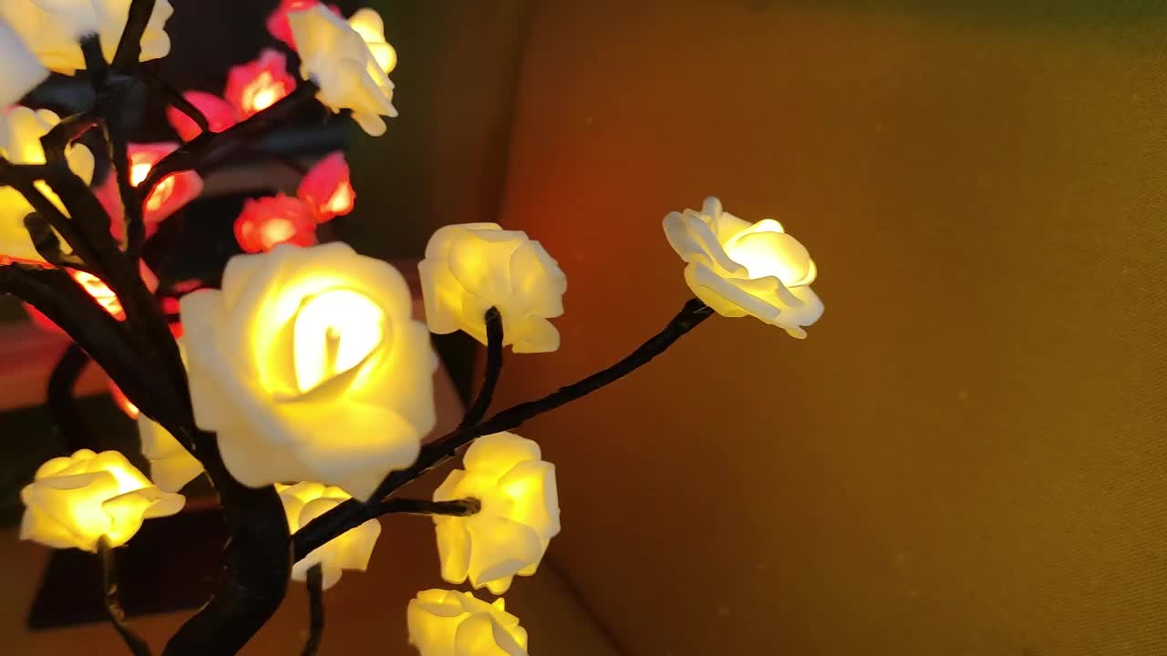 Shenzhi Tech USB-Powered LED Rose Tree Lamp with Flower - Plug-in Night Light Suitable for Home, Desk Decor, Bedside, for &, USB Operation (No)