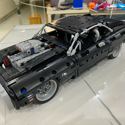 1100pcs Technic Racing Car Building Blocks Set, High-Tech Vehicle Model Kit, STEM Educational Toy, Durable ABS Construction Bricks, with No Box Included for Ages 14+